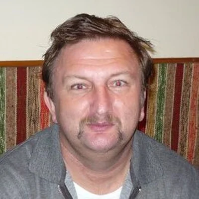 György