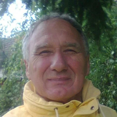 Laszloegri, Kishegyes