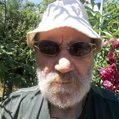 József