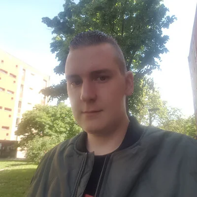Tamás