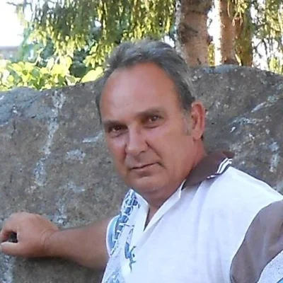 László, Porrog