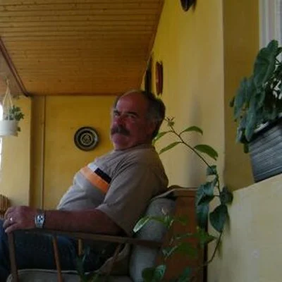 János