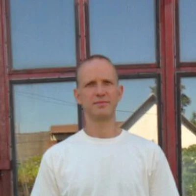 József