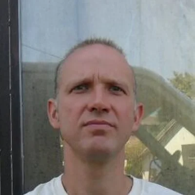 József