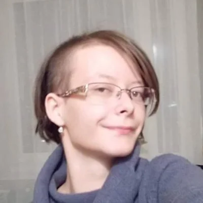 Anita, Tatabánya