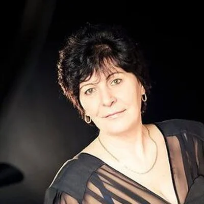 Szuzanna, Budapest