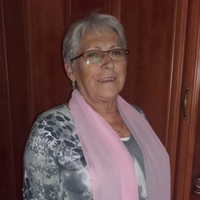 Éva