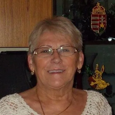 Éva
