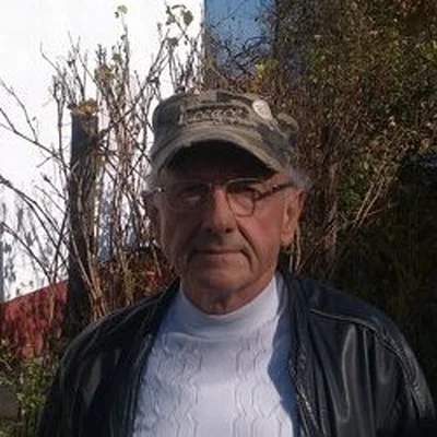 Mihály, Békés