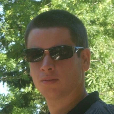 Tibor, Komárom