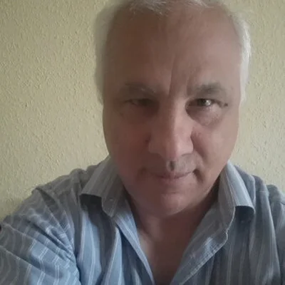LÁSZLÓ