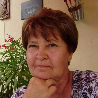 Liza, Budapest