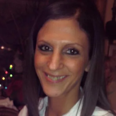 Meryem, Budapest