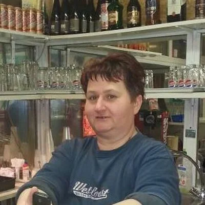 Tünde, Budapest