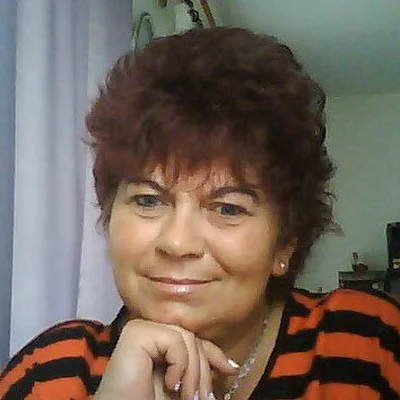 Éva
