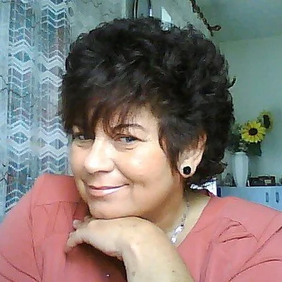 Éva
