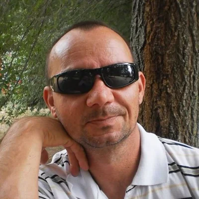 Péter