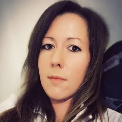 Mónika
