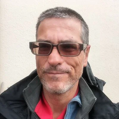 József