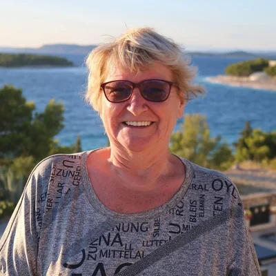 Judit, Érd