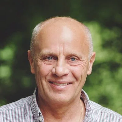 József