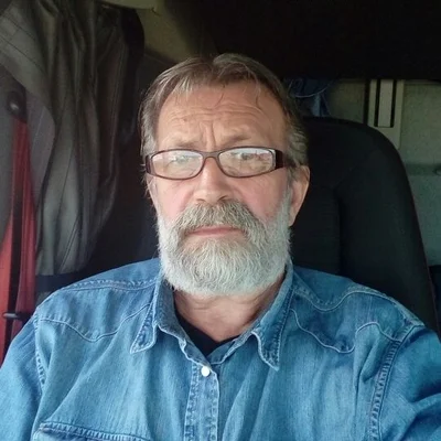 János
