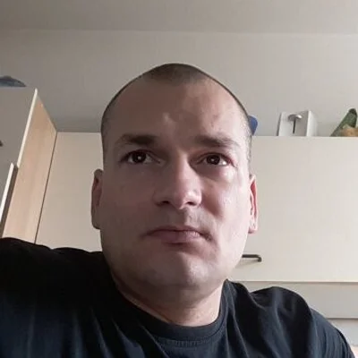 Róbert
