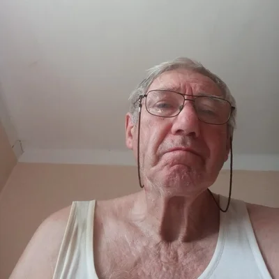 László
