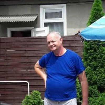 György