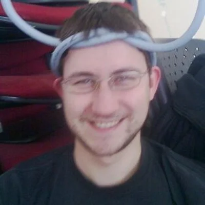 András