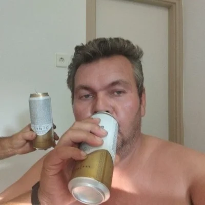 György