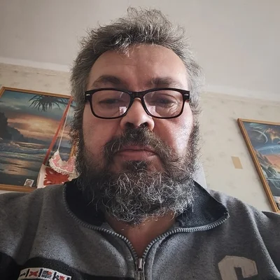 György