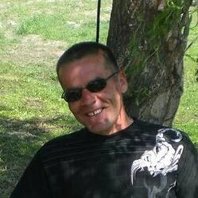 Jozsef, Enfield