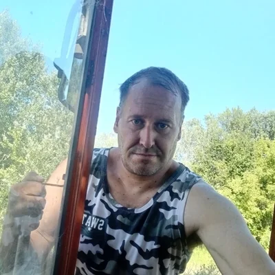 Smitola, társkereső Szigetmonostor