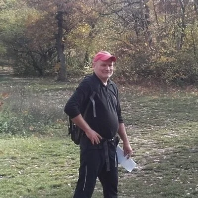 György