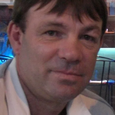 András