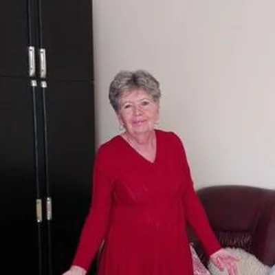 Eszty