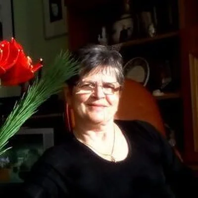 Éva
