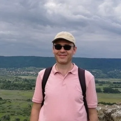 József