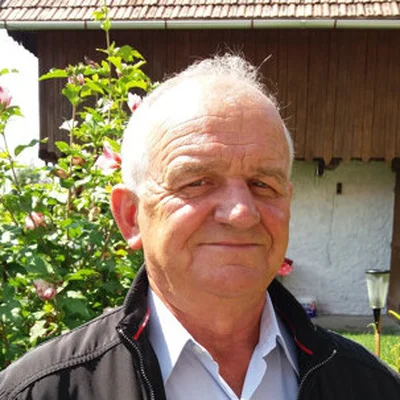 János