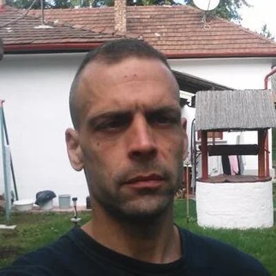 Adam, Budapest