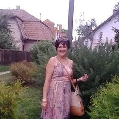 Éva