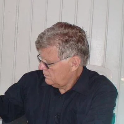 József