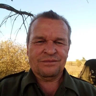 József