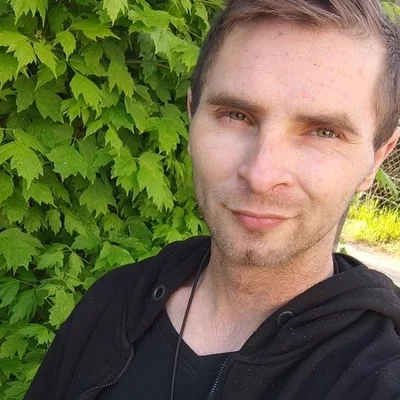 Ádám