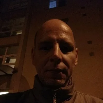 Viktor, Miskolc