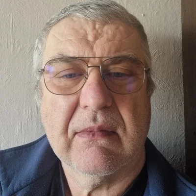 László