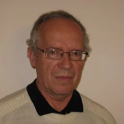 Bélus, Budapest