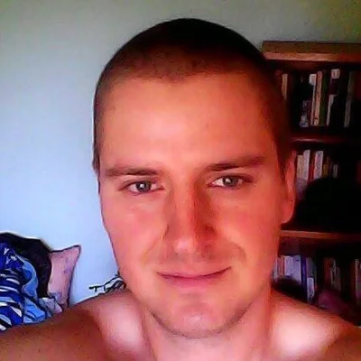András