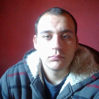 László